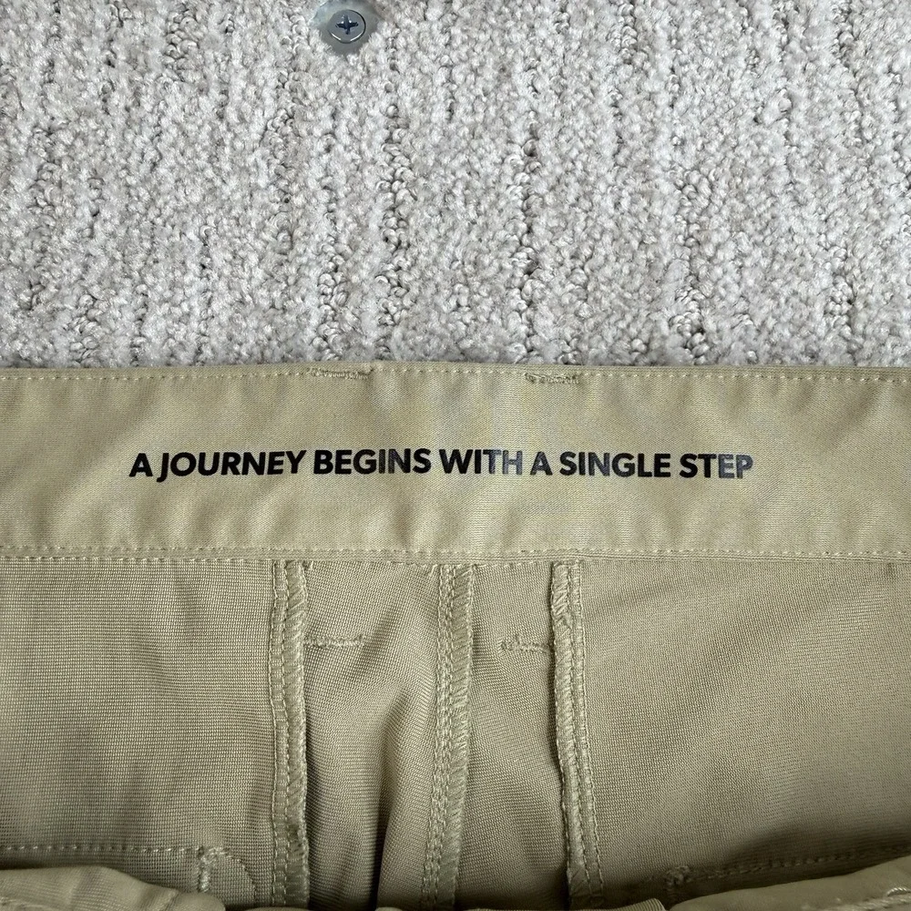 Rhone Commuter Slim Golf Pants Men's Size 33x27 Khaki